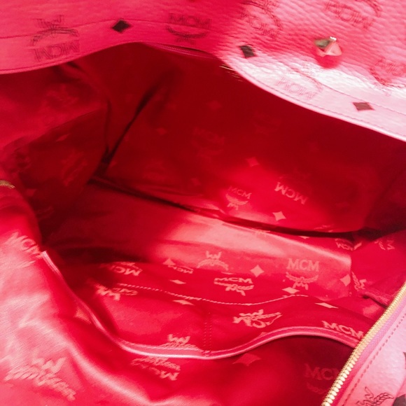 MCM limited Stark Stud Backpack gold silver red - Picture 7 of 7